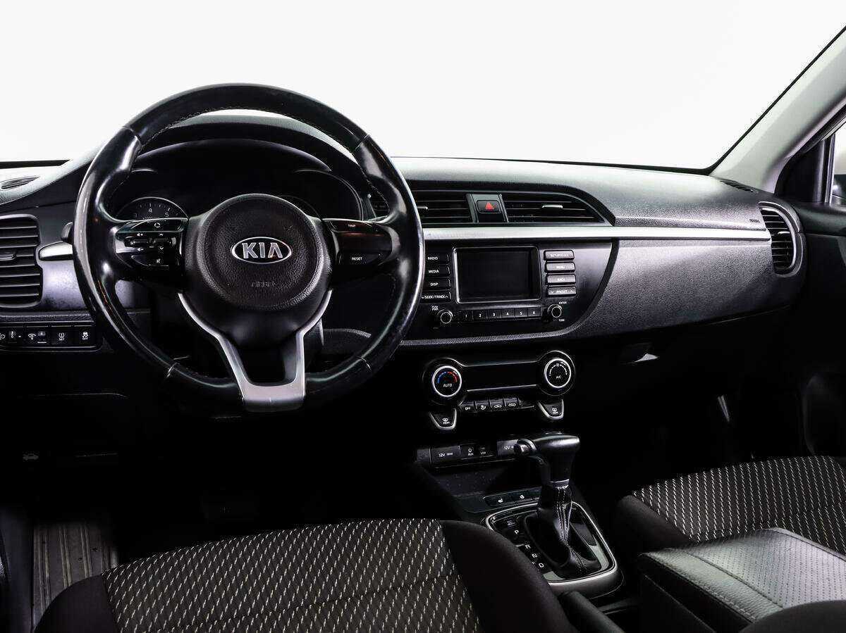 Kia Rio с пробегом — 2019 год. Фото: #7