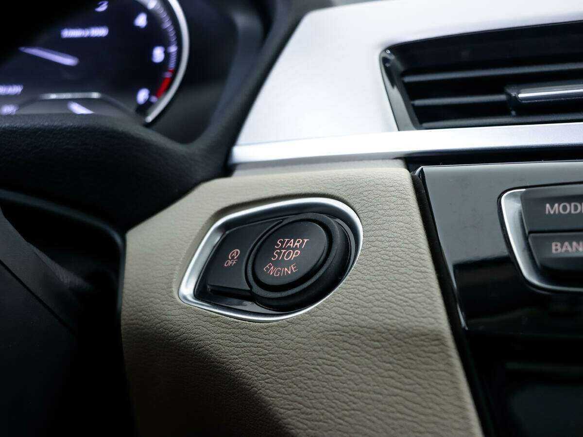 BMW X1 с пробегом — 2019 год. Фото: #11