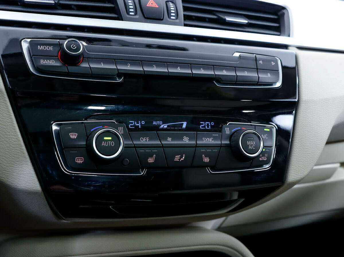 BMW X1 с пробегом — 2019 год. Фото: #13