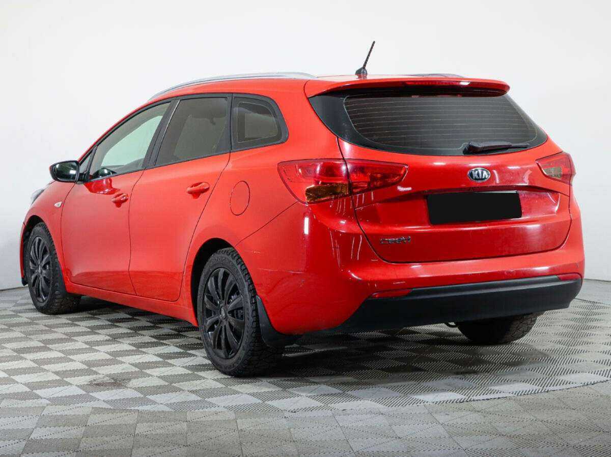Kia Ceed с пробегом — 2015 год. Фото: #6