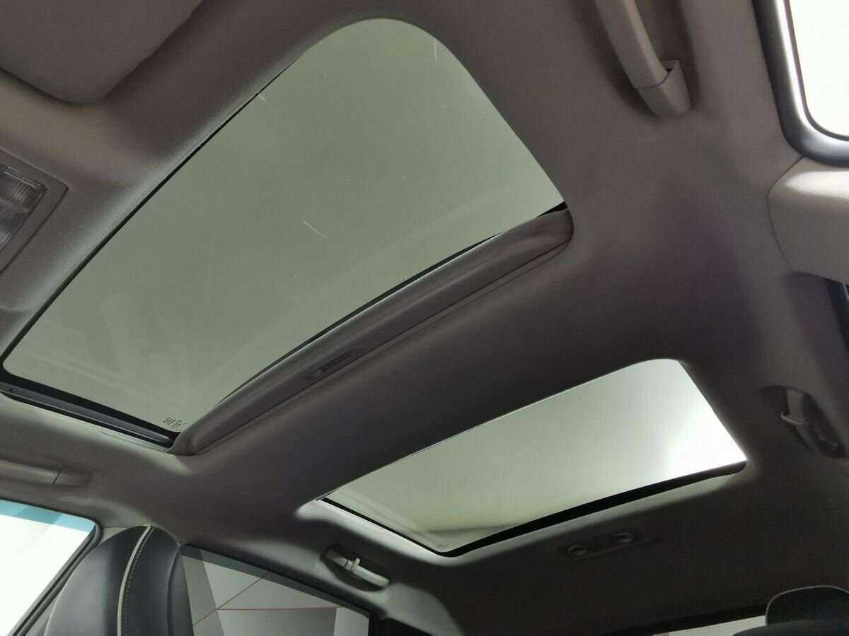 Toyota Venza с пробегом — 2013 год. Фото: #17