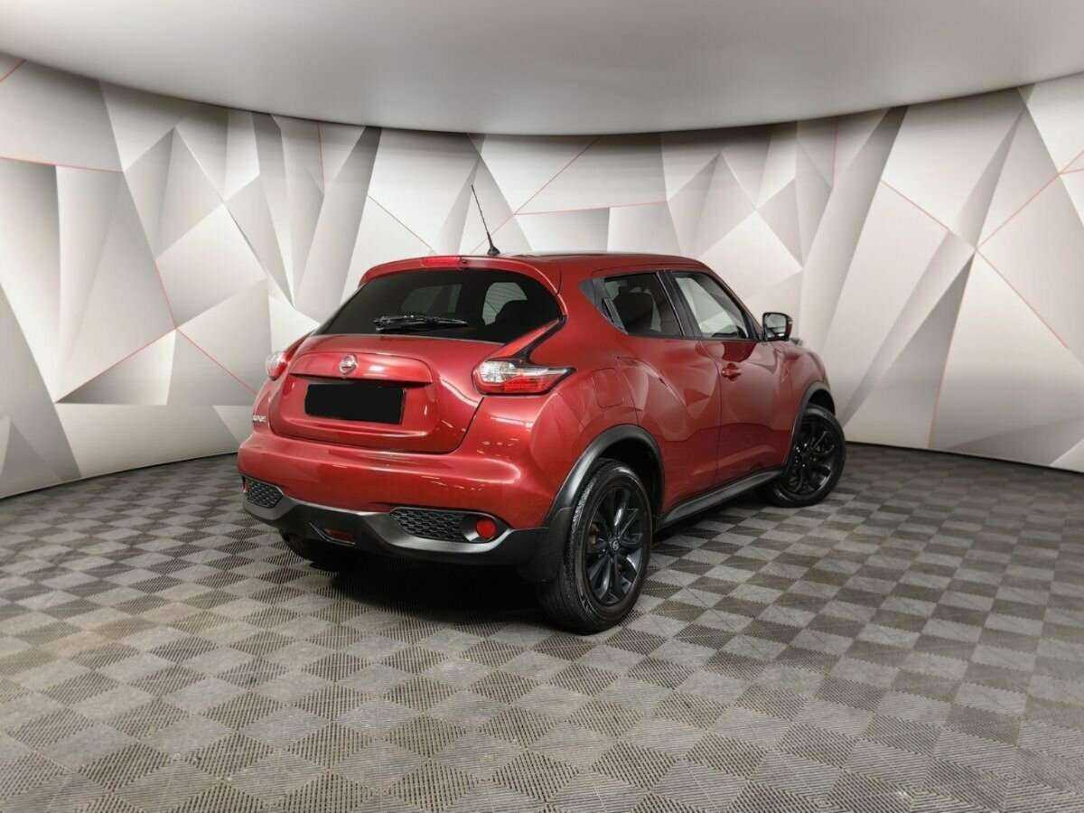 Nissan Juke с пробегом — 2015 год. Фото: #1