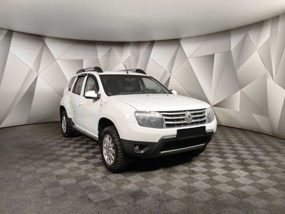 Renault Duster с пробегом — 2012 год. Фото: #2