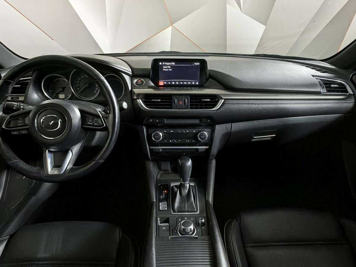 Mazda 6 с пробегом — 2017 год. Фото: #9
