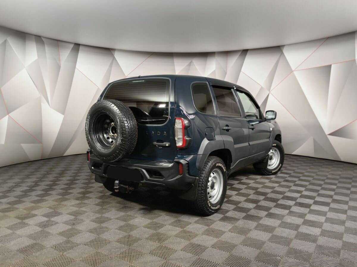 Lada (ВАЗ) Niva с пробегом — 2022 год. Фото: #1