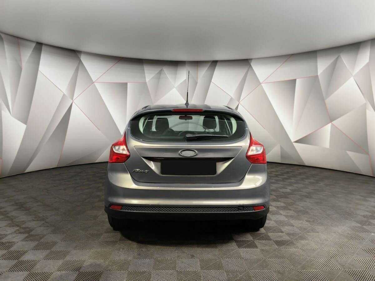 Ford Focus с пробегом — 2012 год. Фото: #7