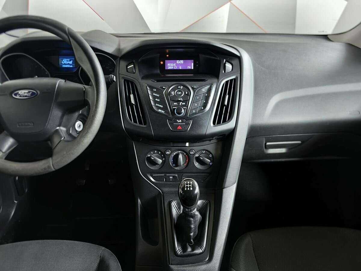 Ford Focus с пробегом — 2012 год. Фото: #10