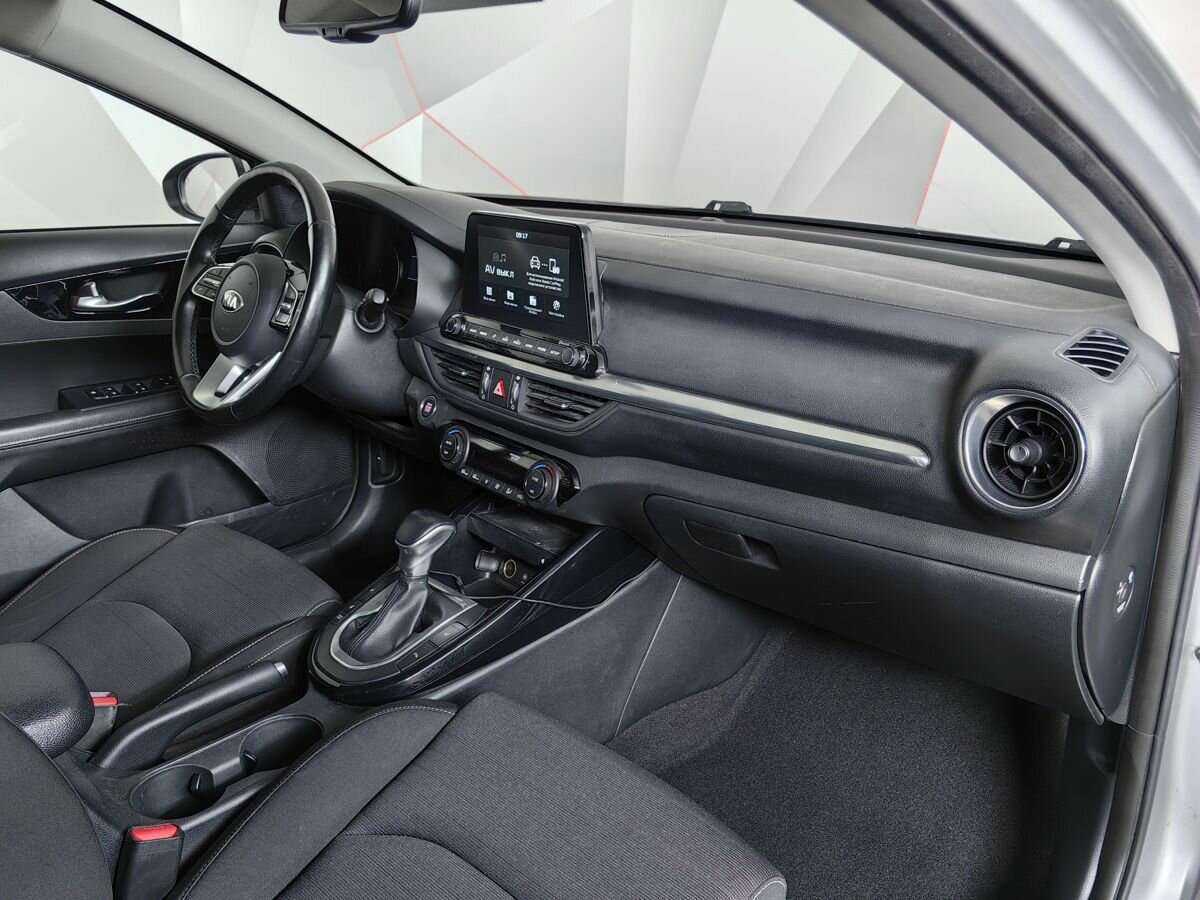 Kia Cerato с пробегом — 2019 год. Фото: #8
