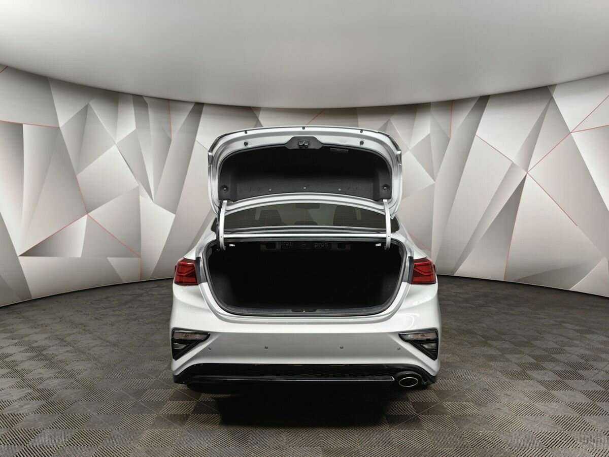 Kia Cerato с пробегом — 2019 год. Фото: #18