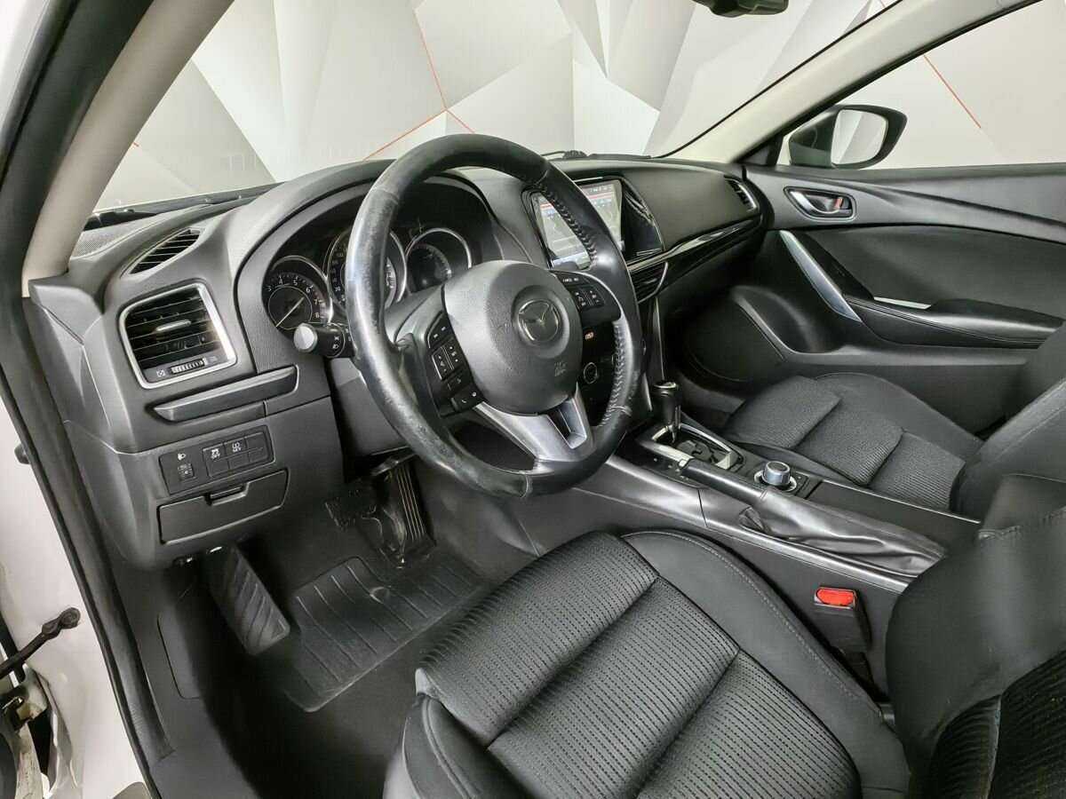 Mazda 6 с пробегом — 2014 год. Фото: #13