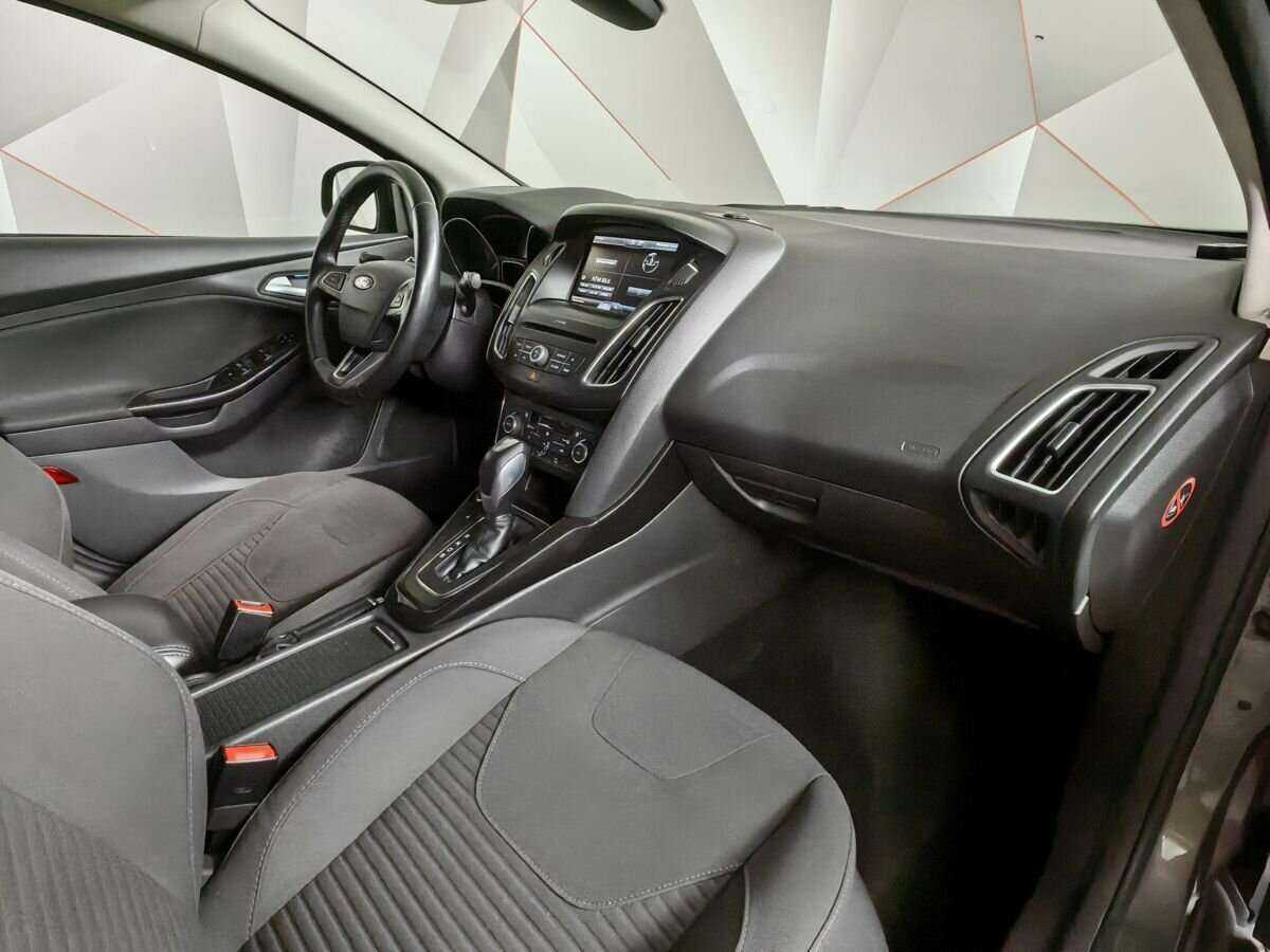 Ford Focus с пробегом — 2016 год. Фото: #8