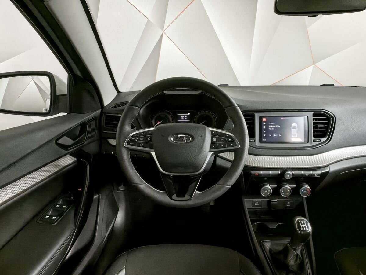 Lada (ВАЗ) Vesta с пробегом — 2023 год. Фото: #14