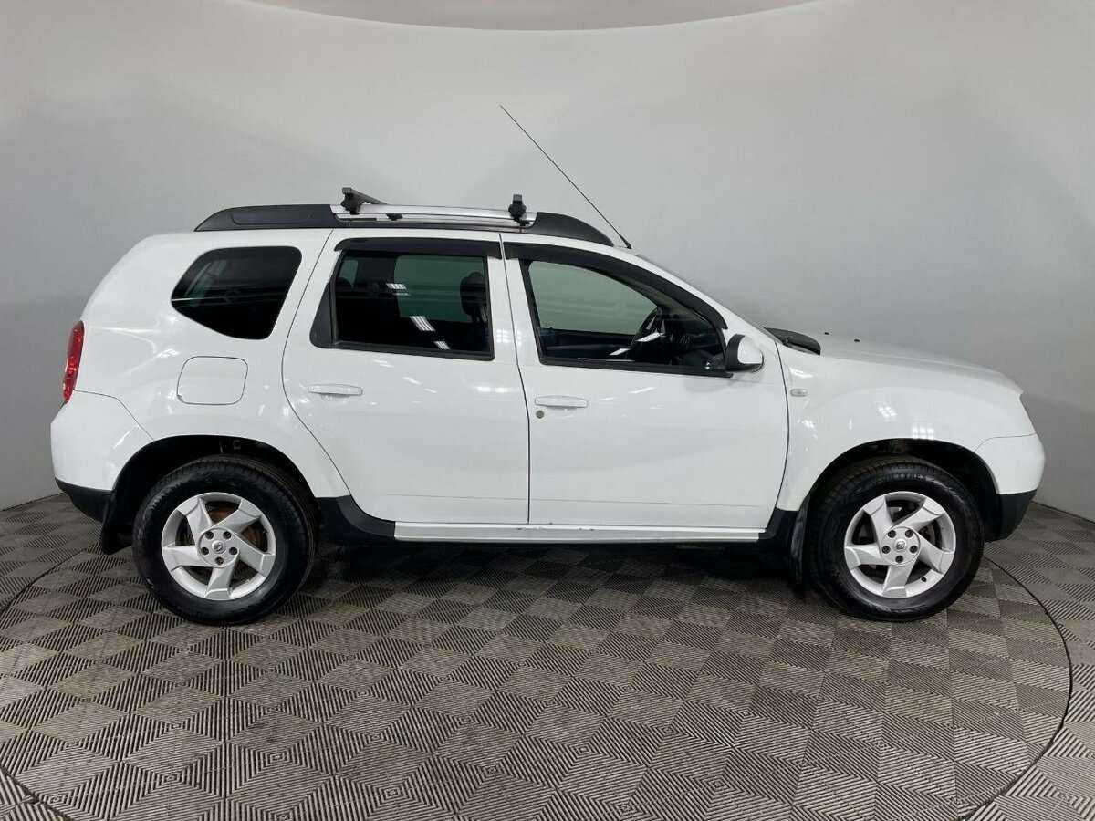 Renault Duster с пробегом — 2015 год. Фото: #3