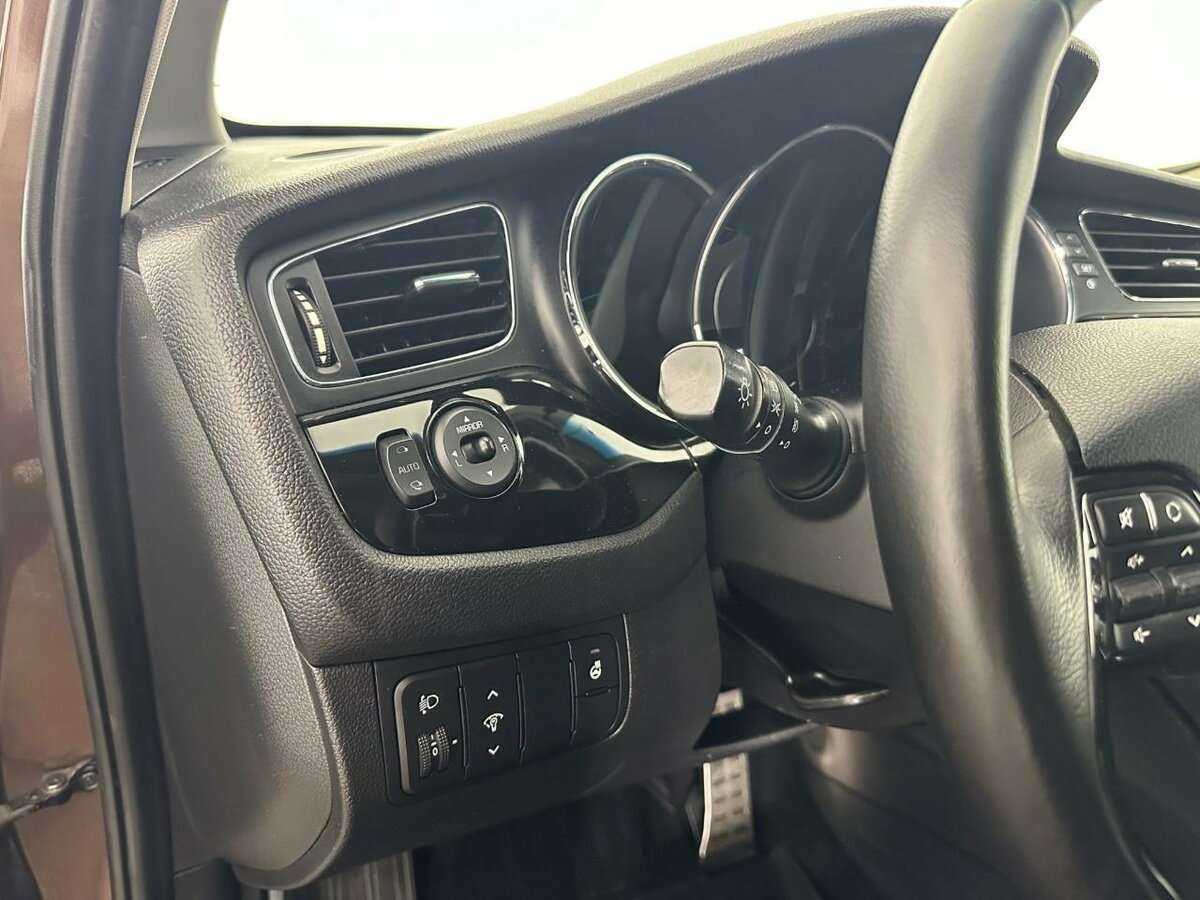 Kia Ceed с пробегом — 2014 год. Фото: #8