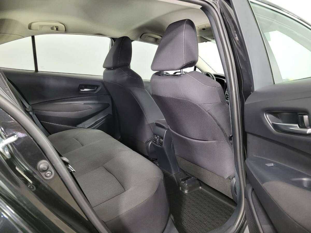 Toyota Corolla с пробегом — 2019 год. Фото: #15