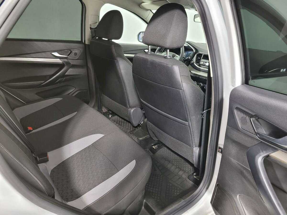 Lada (ВАЗ) Vesta с пробегом — 2023 год. Фото: #15