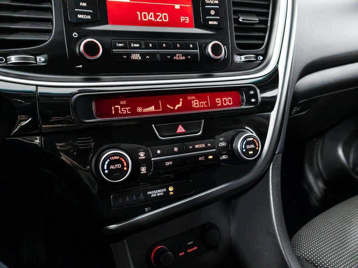 Kia Optima с пробегом — 2015 год. Фото: #14