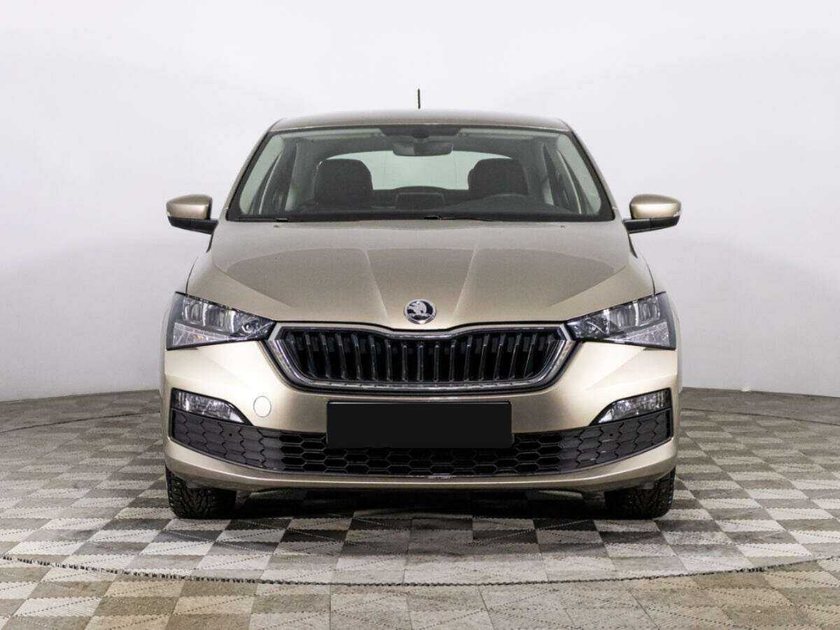 Skoda Rapid с пробегом — 2020 год. Фото: #1