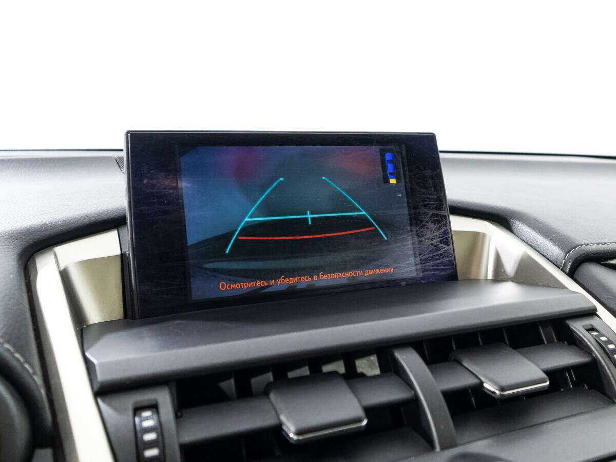 Lexus NX с пробегом — 2015 год. Фото: #16
