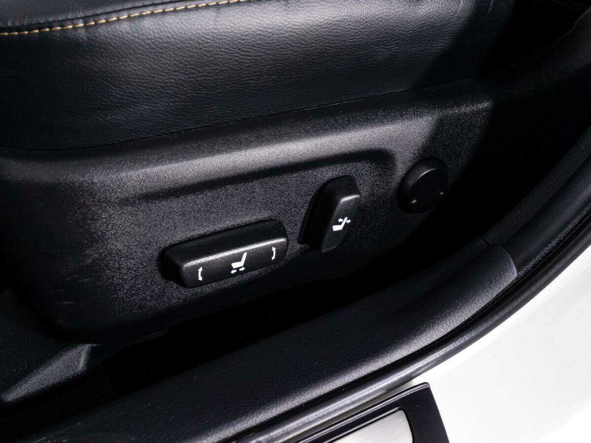 Toyota Camry с пробегом — 2017 год. Фото: #15