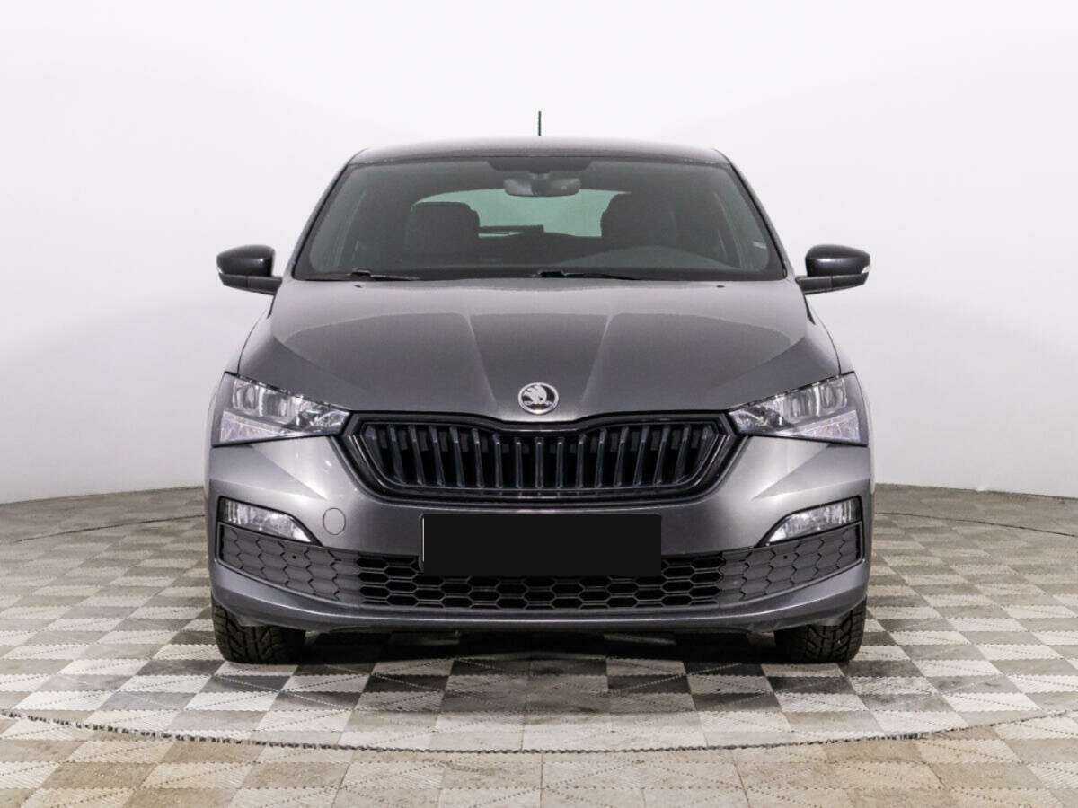 Skoda Rapid с пробегом — 2021 год. Фото: #1