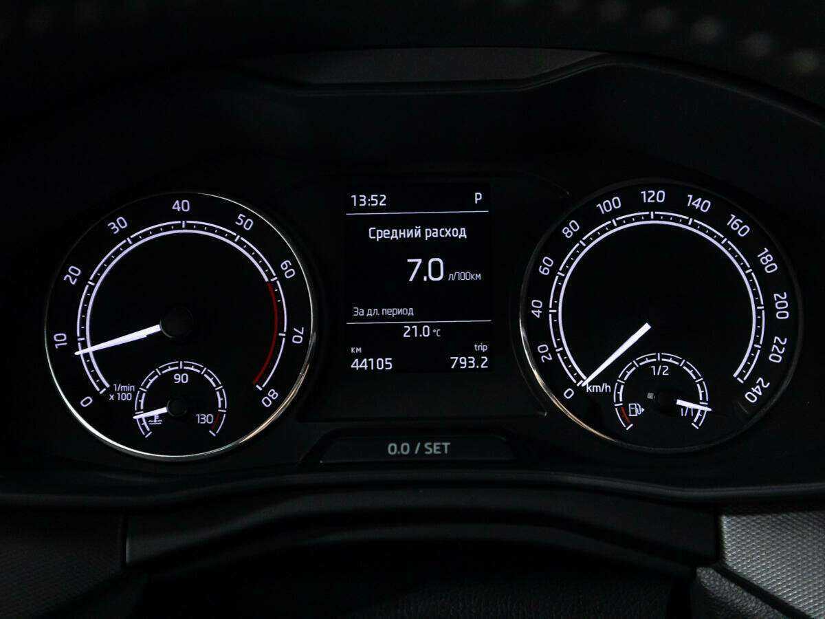 Skoda Rapid с пробегом — 2021 год. Фото: #11