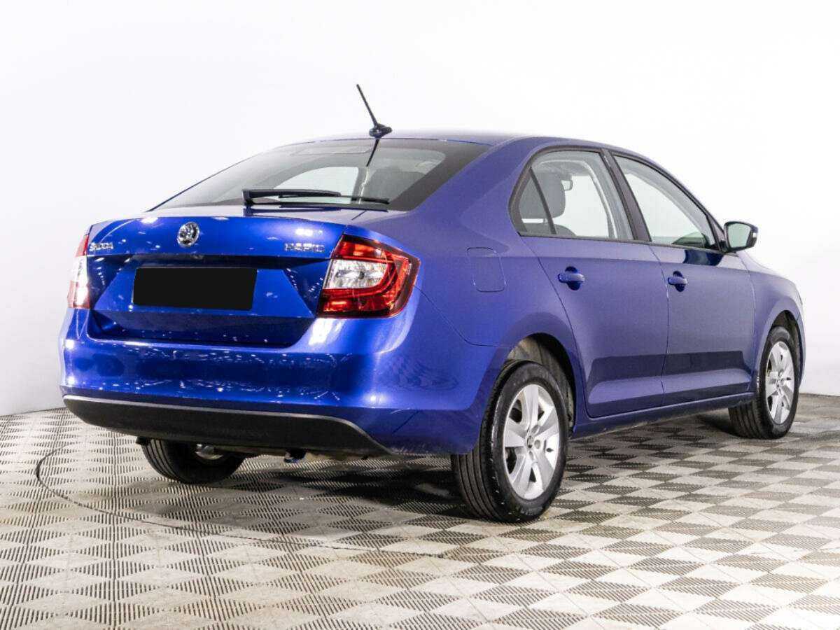 Skoda Rapid с пробегом — 2019 год. Фото: #4