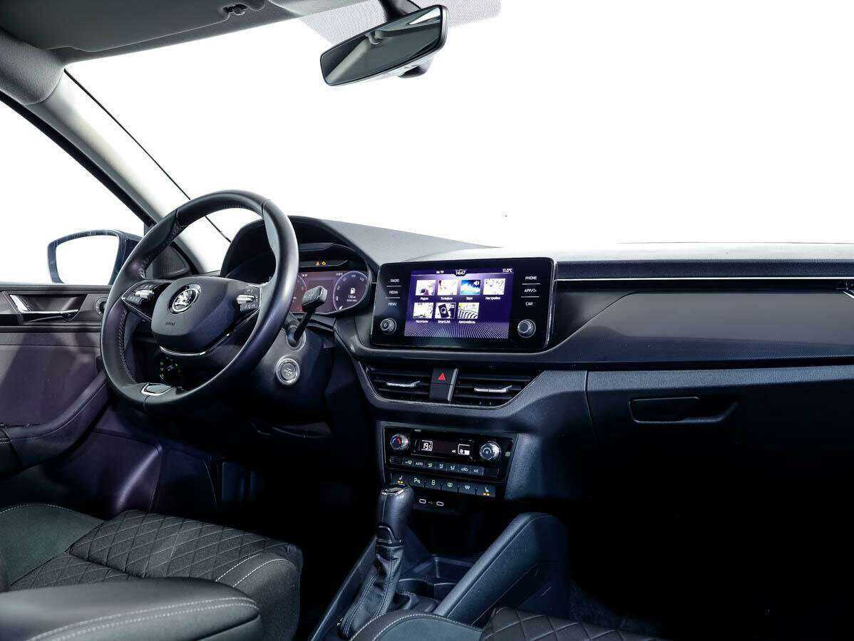Skoda Rapid с пробегом — 2022 год. Фото: #7
