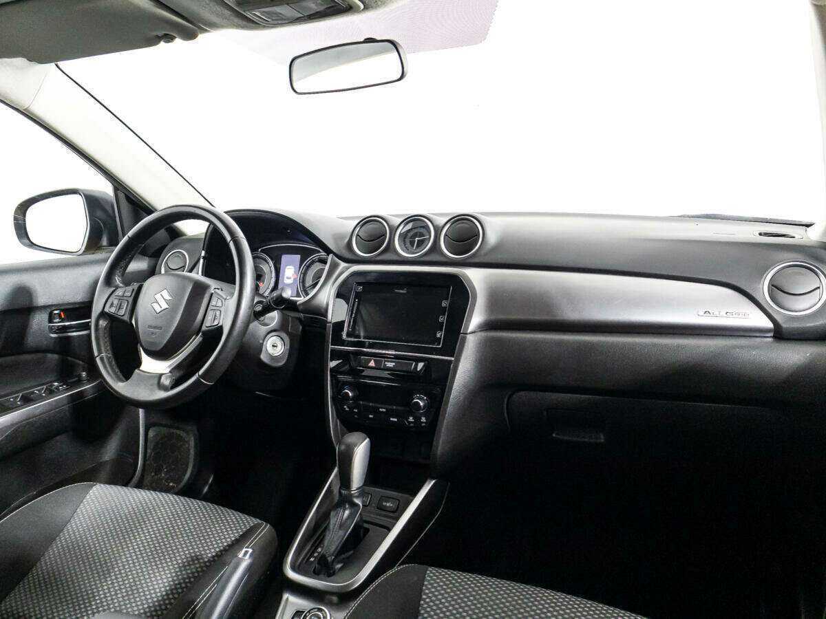 Suzuki Vitara с пробегом — 2019 год. Фото: #8