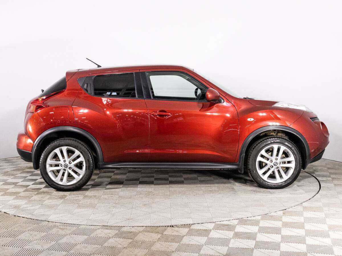 Nissan Juke с пробегом — 2014 год. Фото: #3