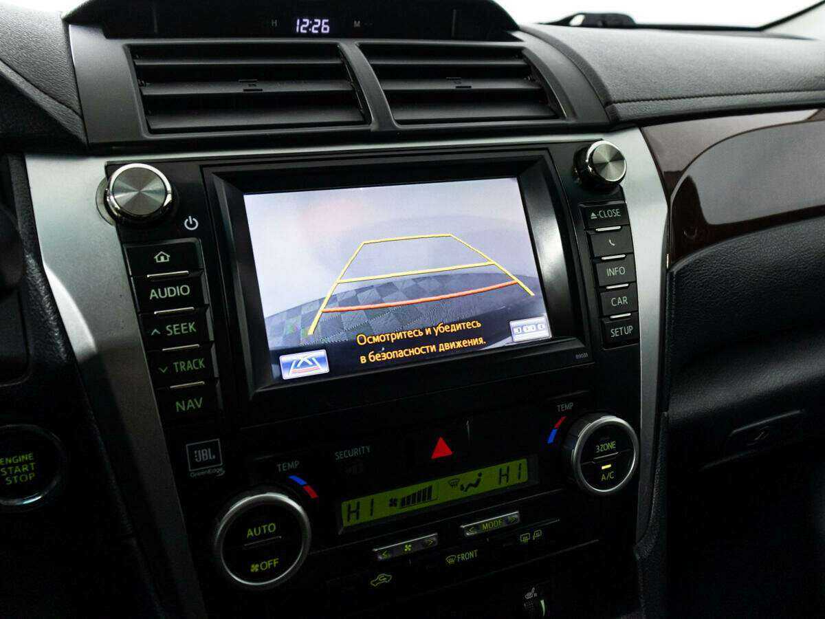 Toyota Camry с пробегом — 2012 год. Фото: #15