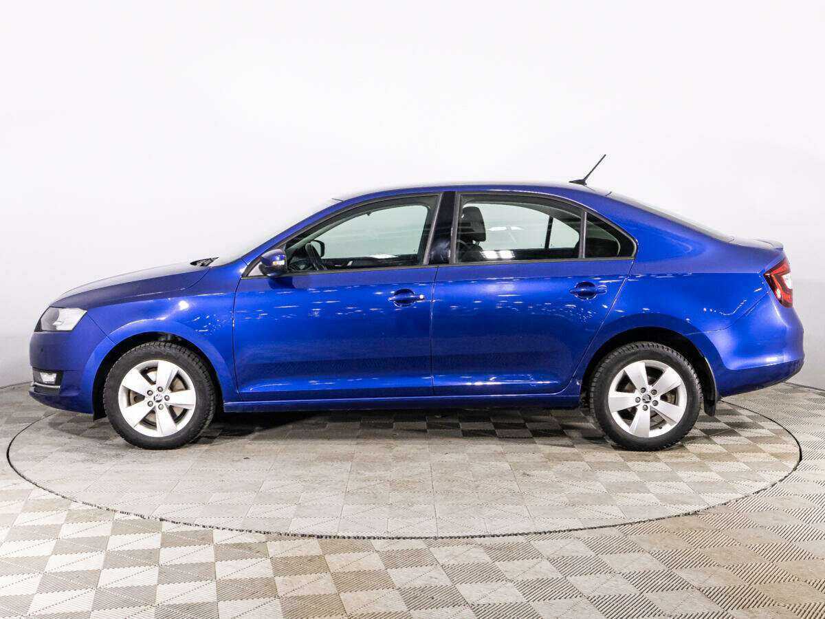 Skoda Rapid с пробегом — 2017 год. Фото: #7