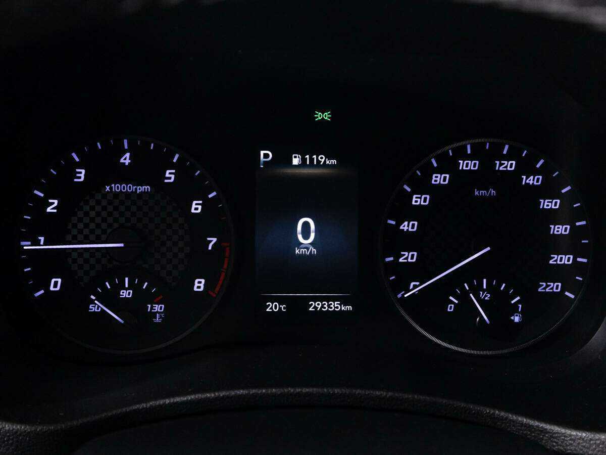 Hyundai Solaris с пробегом — 2021 год. Фото: #11