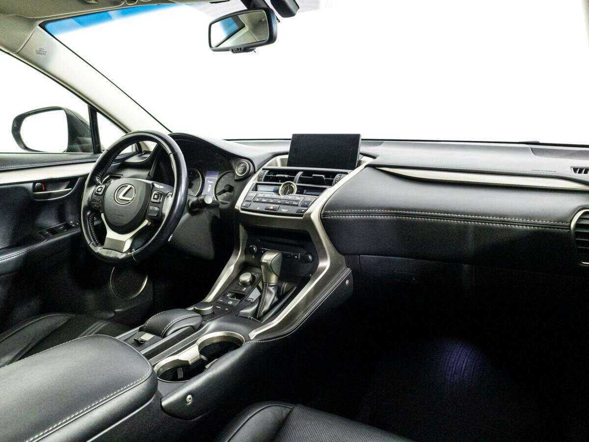 Lexus NX с пробегом — 2014 год. Фото: #8