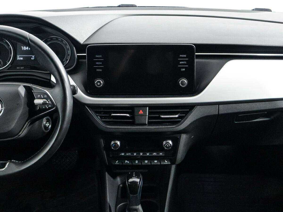 Skoda Rapid с пробегом — 2020 год. Фото: #13
