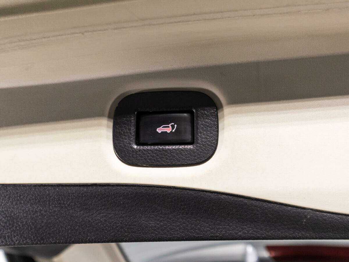 Nissan X-Trail с пробегом — 2016 год. Фото: #14