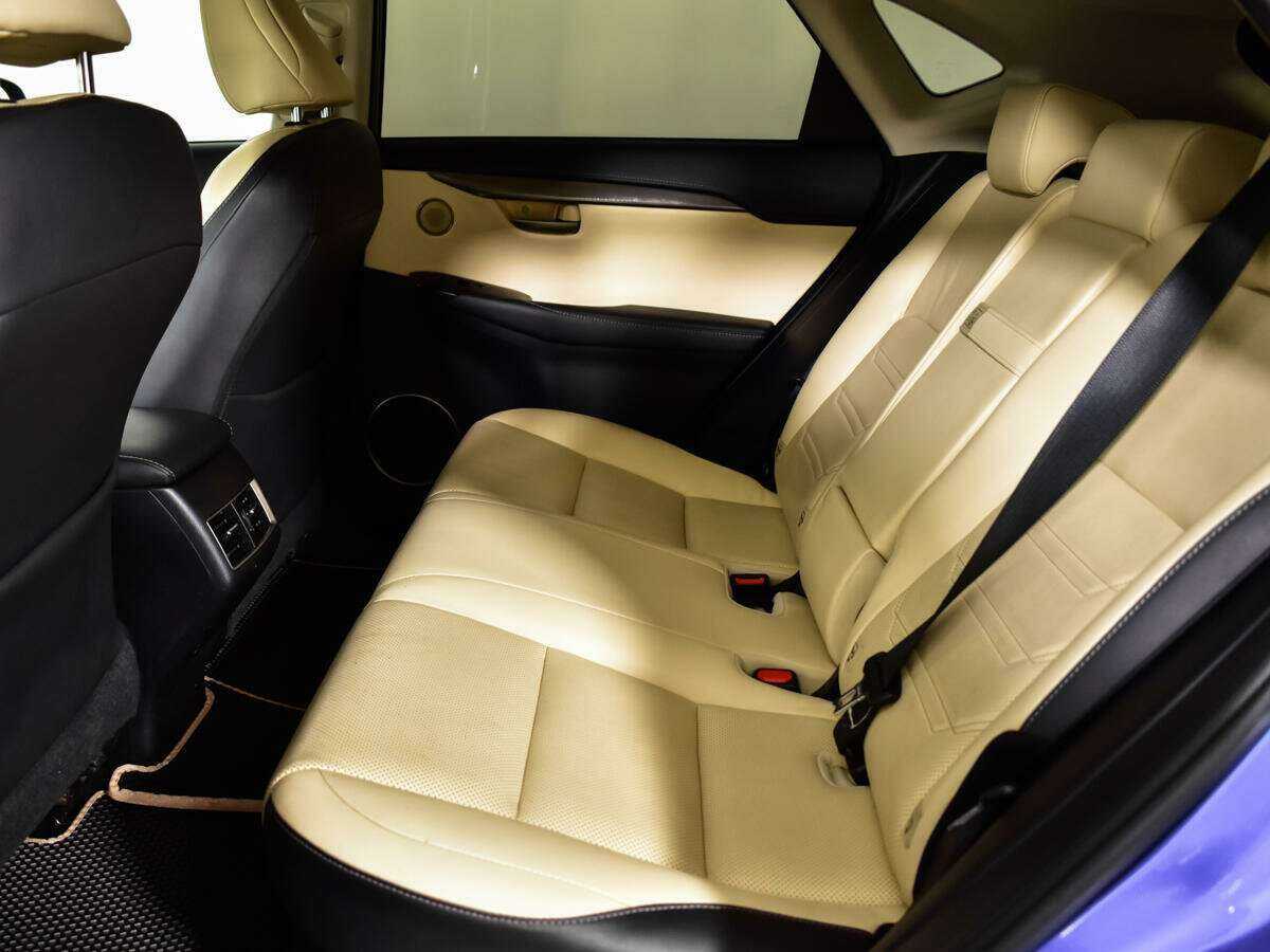 Lexus NX с пробегом — 2015 год. Фото: #9