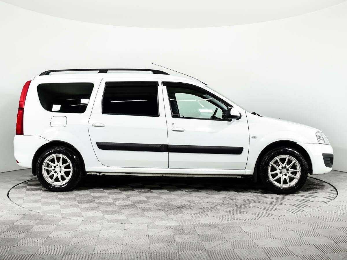 Lada (ВАЗ) Largus с пробегом — 2019 год. Фото: #3