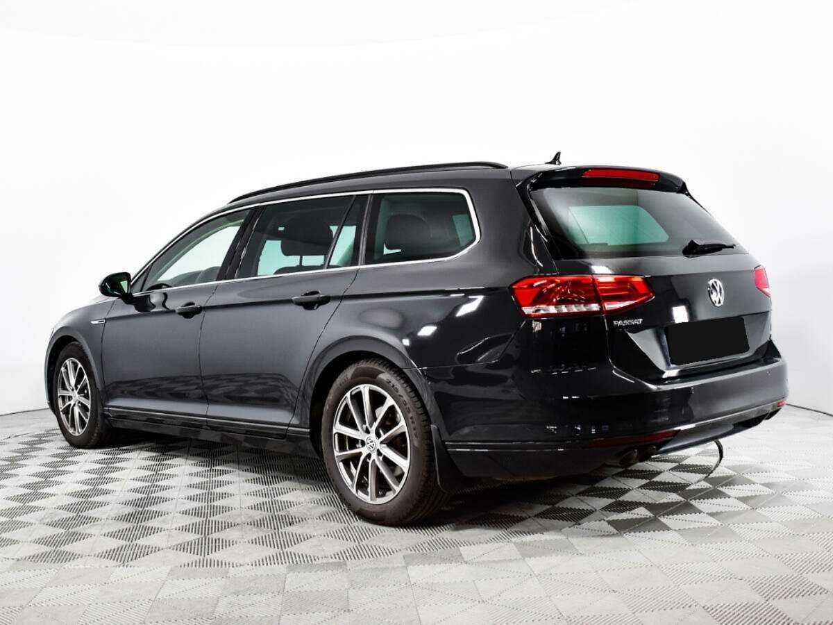 Volkswagen Passat с пробегом — 2018 год. Фото: #6