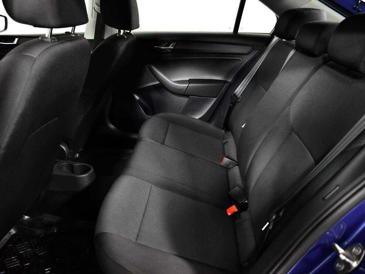 Skoda Rapid с пробегом — 2018 год. Фото: #9