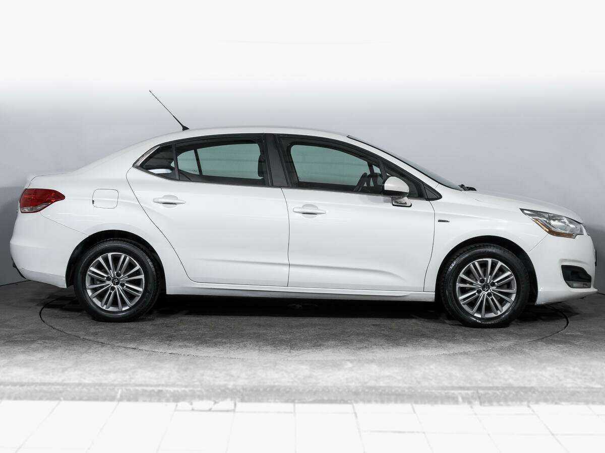 Citroen C4 с пробегом — 2016 год. Фото: #3