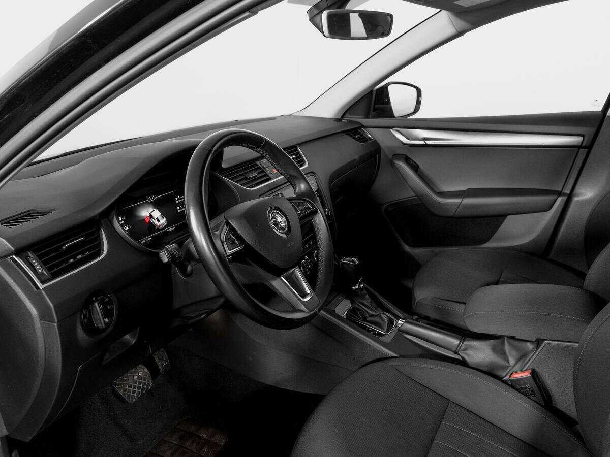 Skoda Octavia с пробегом — 2018 год. Фото: #14