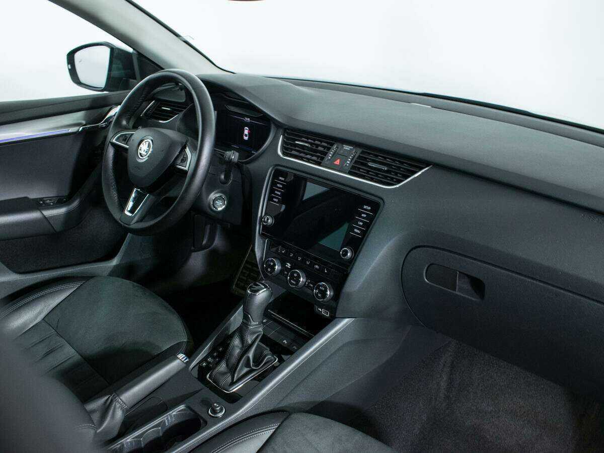 Skoda Octavia с пробегом — 2020 год. Фото: #8