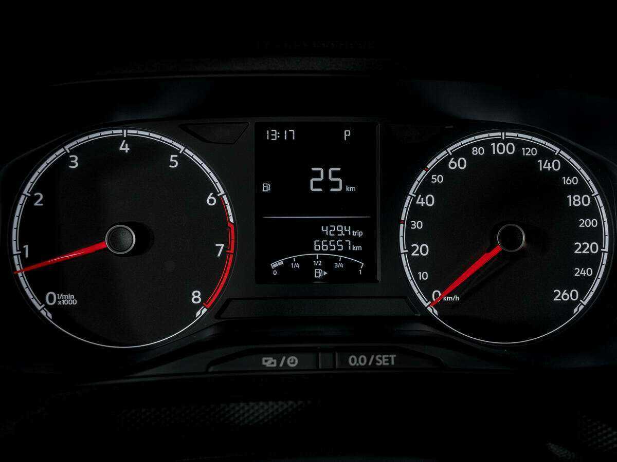 Volkswagen Polo с пробегом — 2021 год. Фото: #10