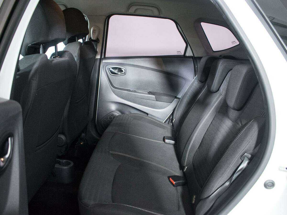 Renault Kaptur с пробегом — 2016 год. Фото: #9