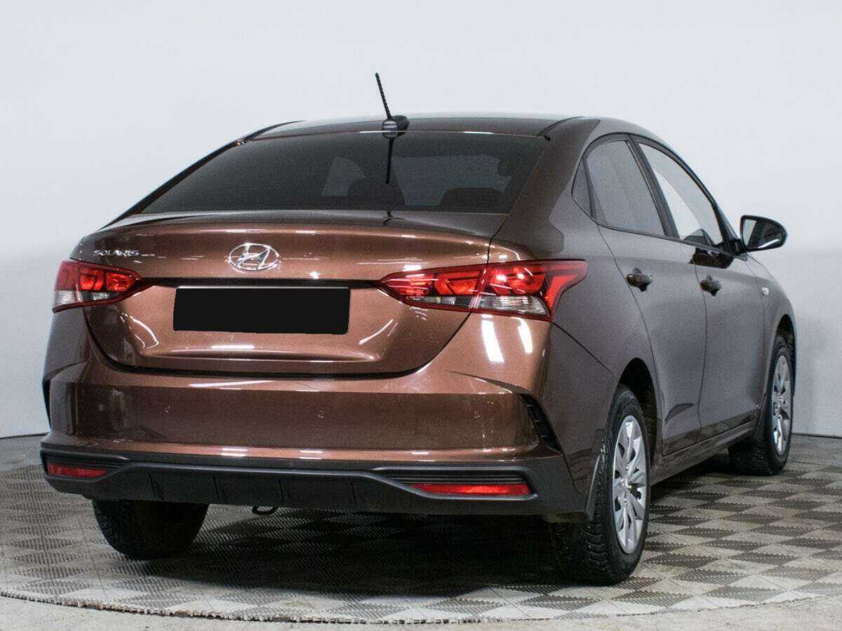 Hyundai Solaris с пробегом — 2021 год. Фото: #4