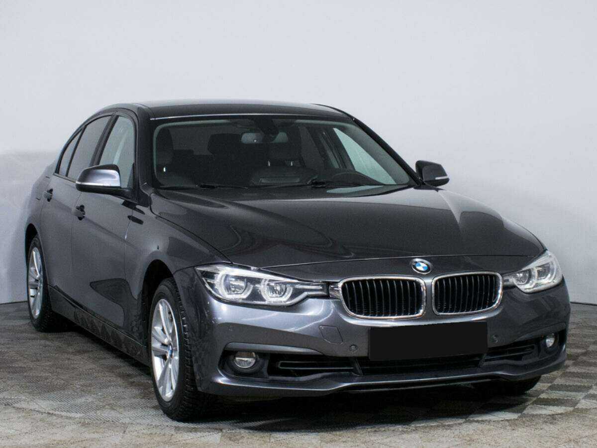 BMW 3 серии с пробегом — 2017 год. Фото: #2