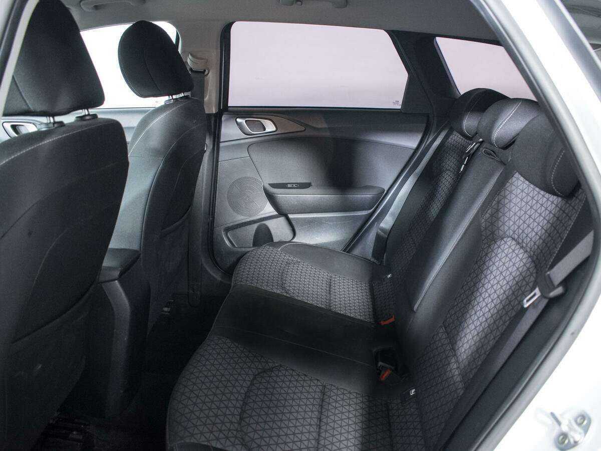 Kia Ceed с пробегом — 2020 год. Фото: #9