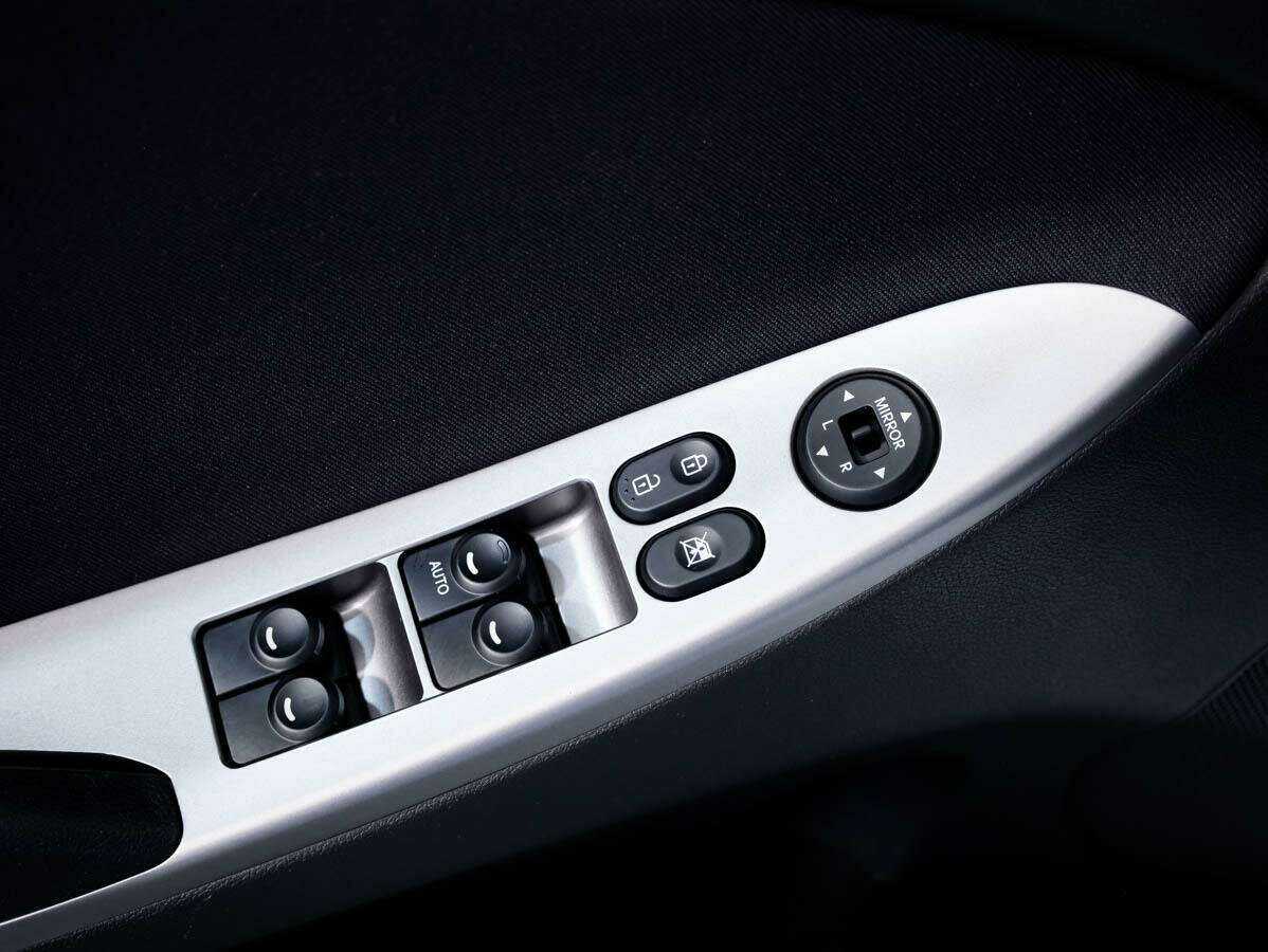 Hyundai Solaris с пробегом — 2015 год. Фото: #13