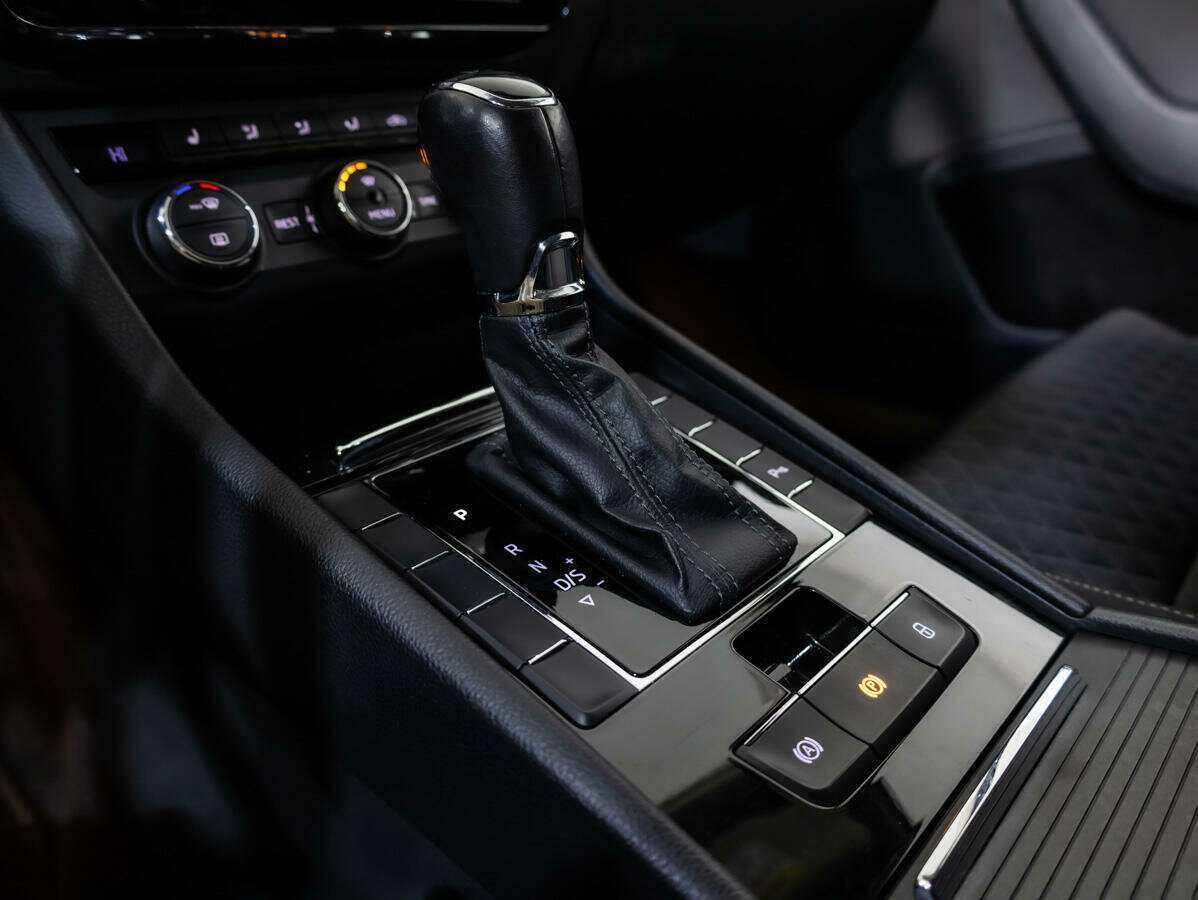 Skoda Superb с пробегом — 2016 год. Фото: #14